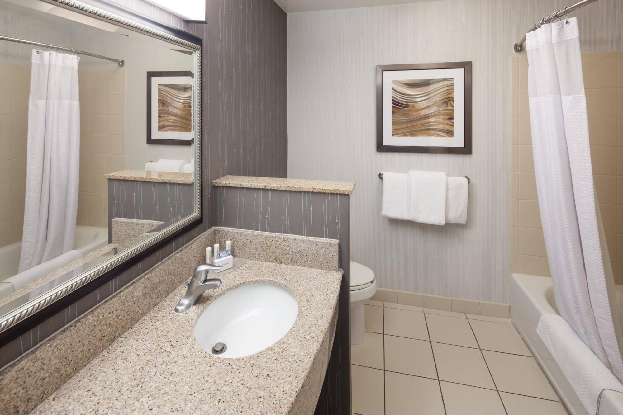 Courtyard By Marriott Birmingham Trussville Esterno foto