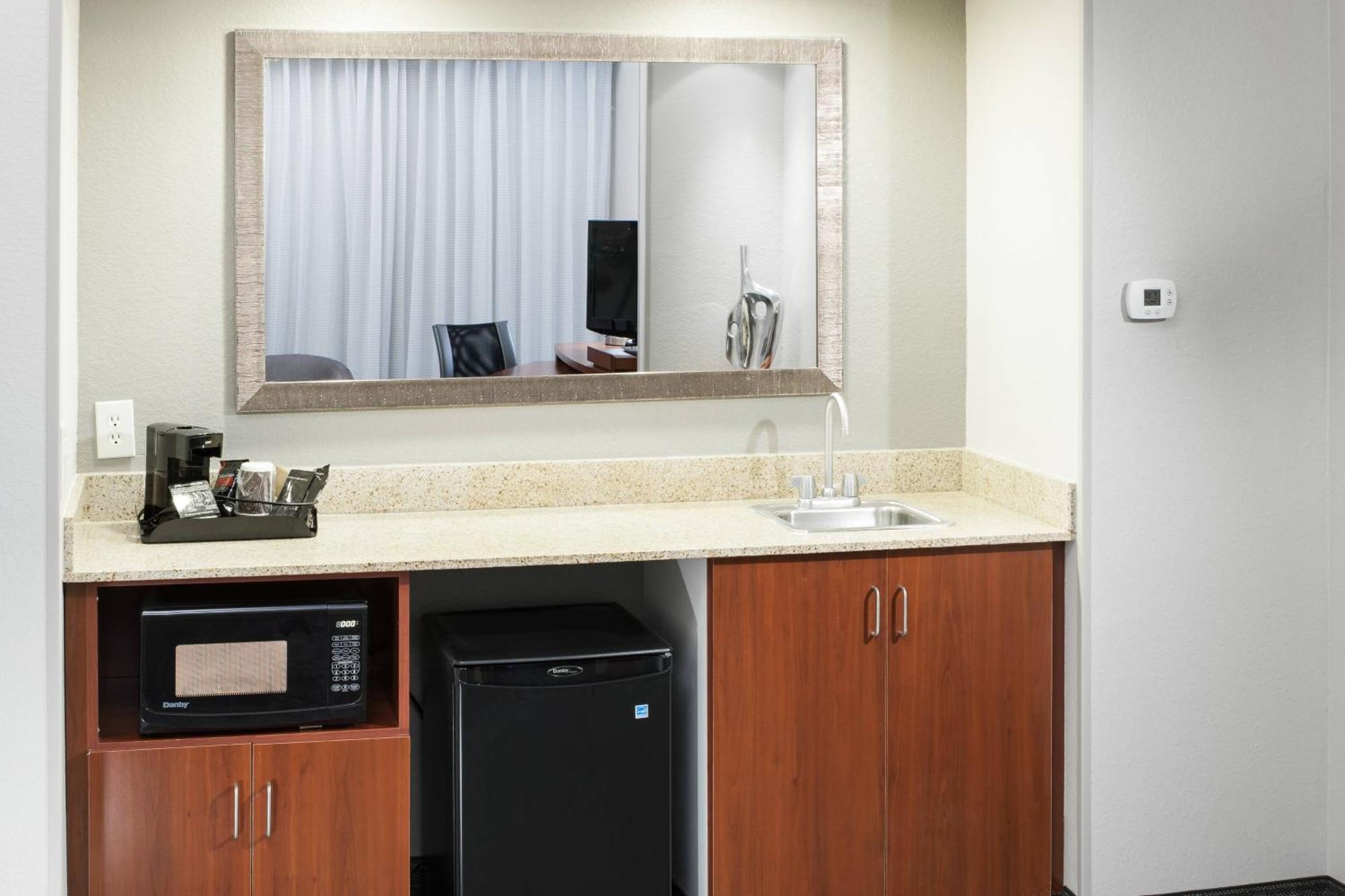 Courtyard By Marriott Birmingham Trussville Esterno foto