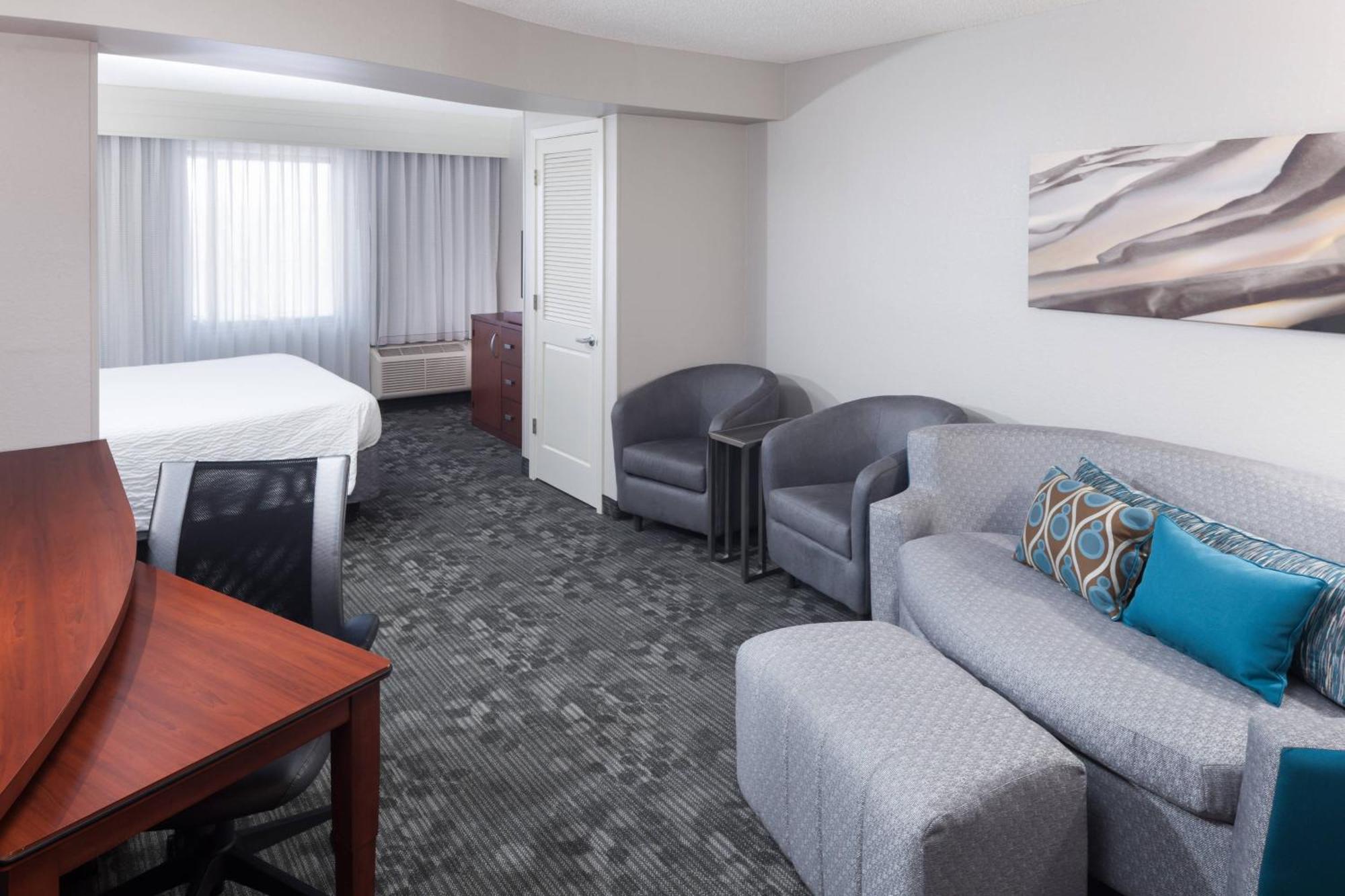 Courtyard By Marriott Birmingham Trussville Esterno foto